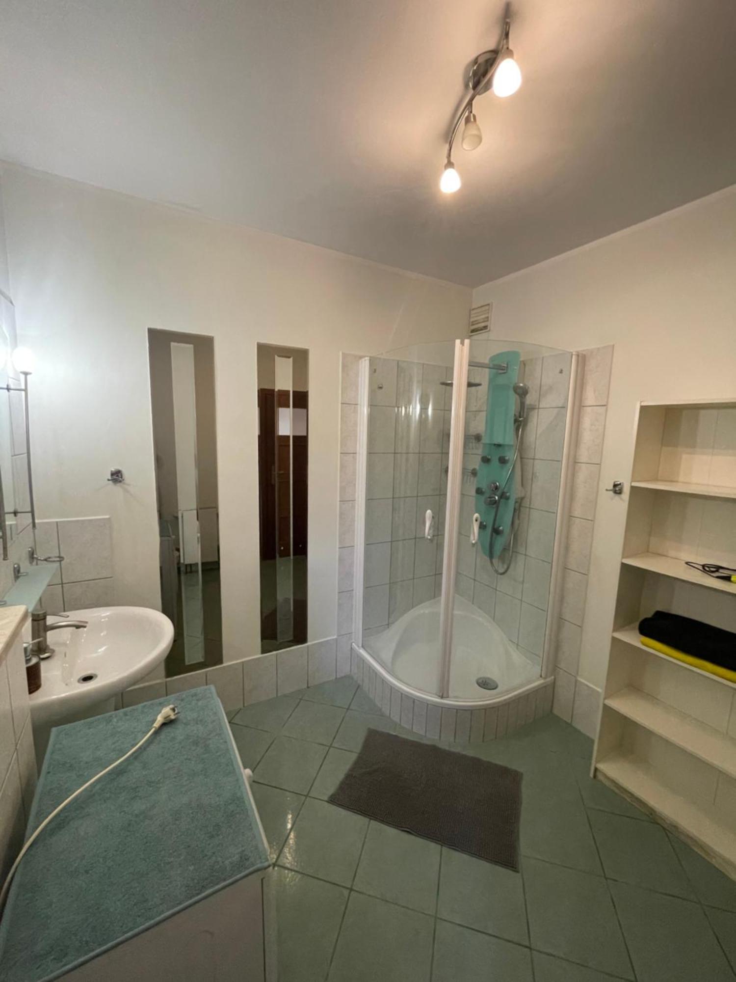 Apartament Airport Гданск Екстериор снимка