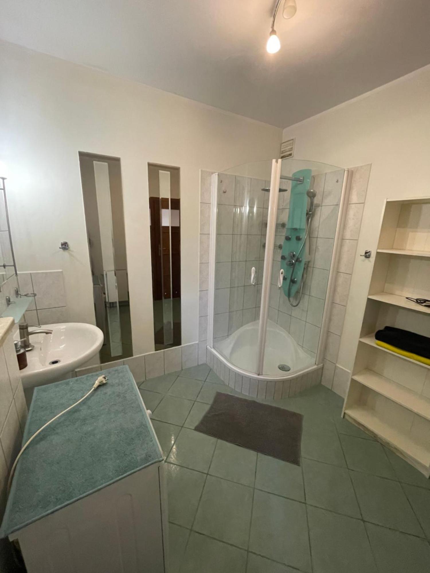 Apartament Airport Гданск Екстериор снимка