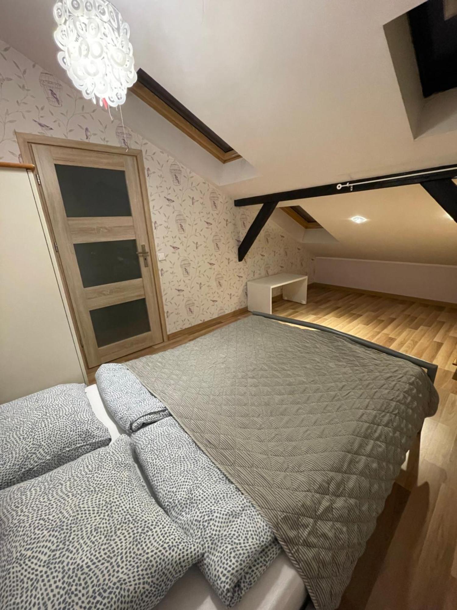Apartament Airport Гданск Екстериор снимка