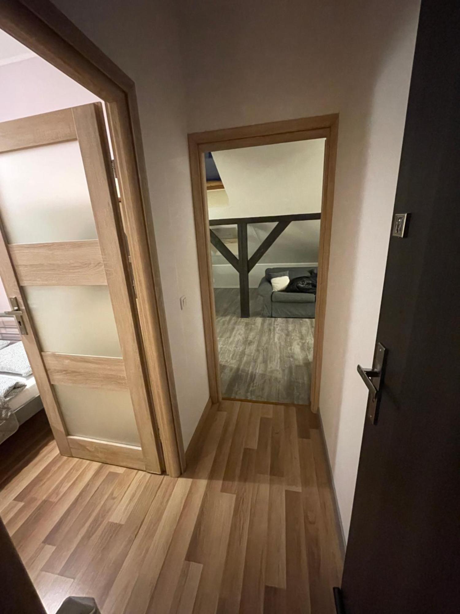 Apartament Airport Гданск Екстериор снимка
